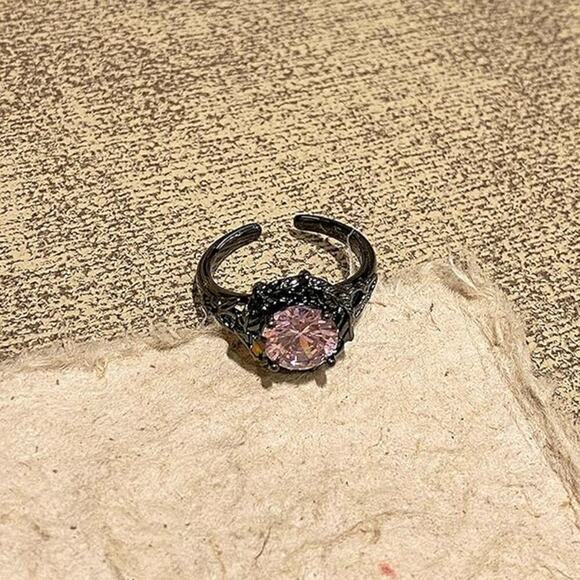 Trendy Black Opening Ring Dark Gothic Moon & Star Designs Knuckle Ring - Picture 3 of 5